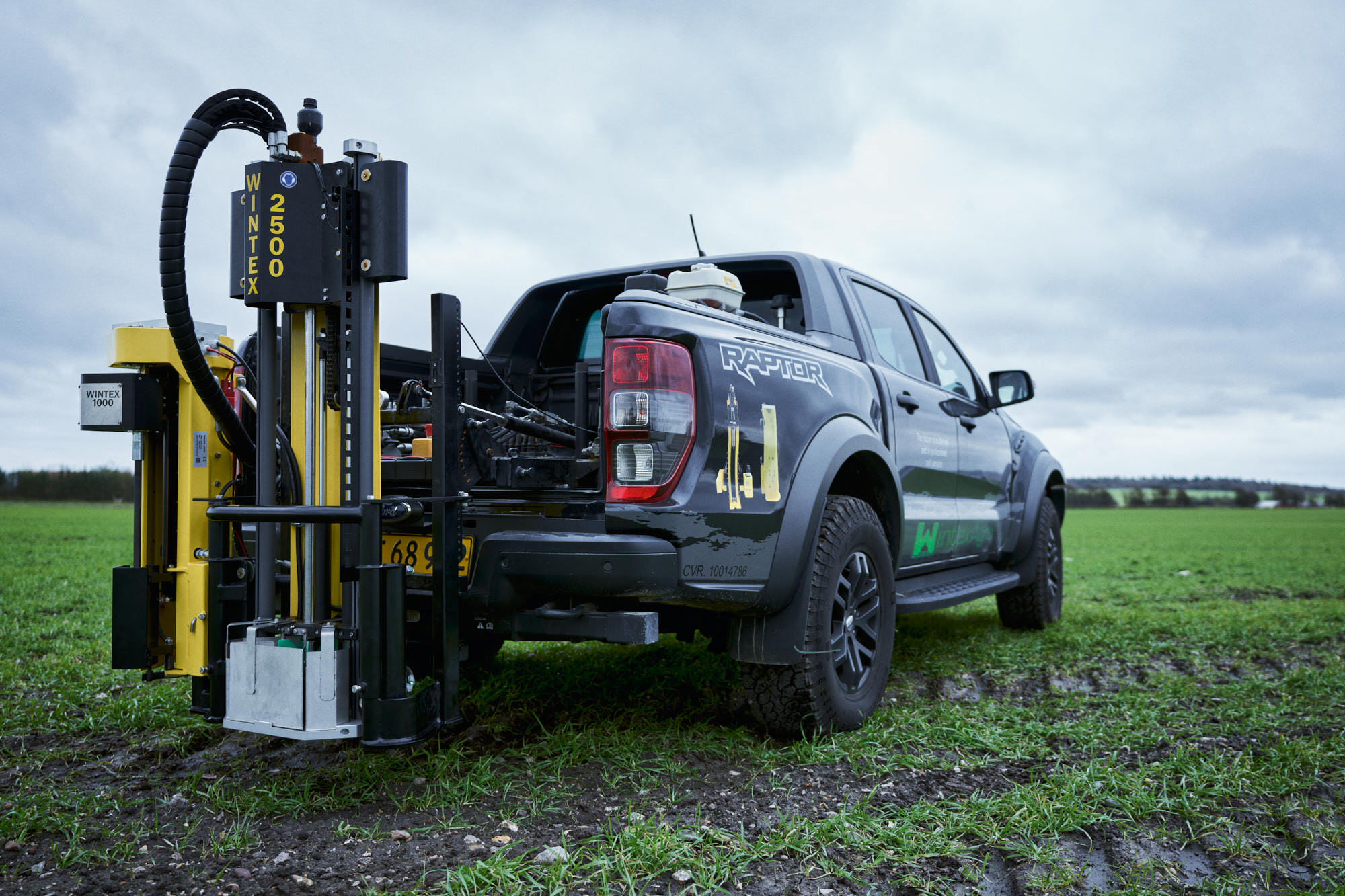 A Wintex 2500 automatic soil sampler in the field